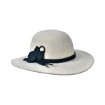 Sombrero Capelina